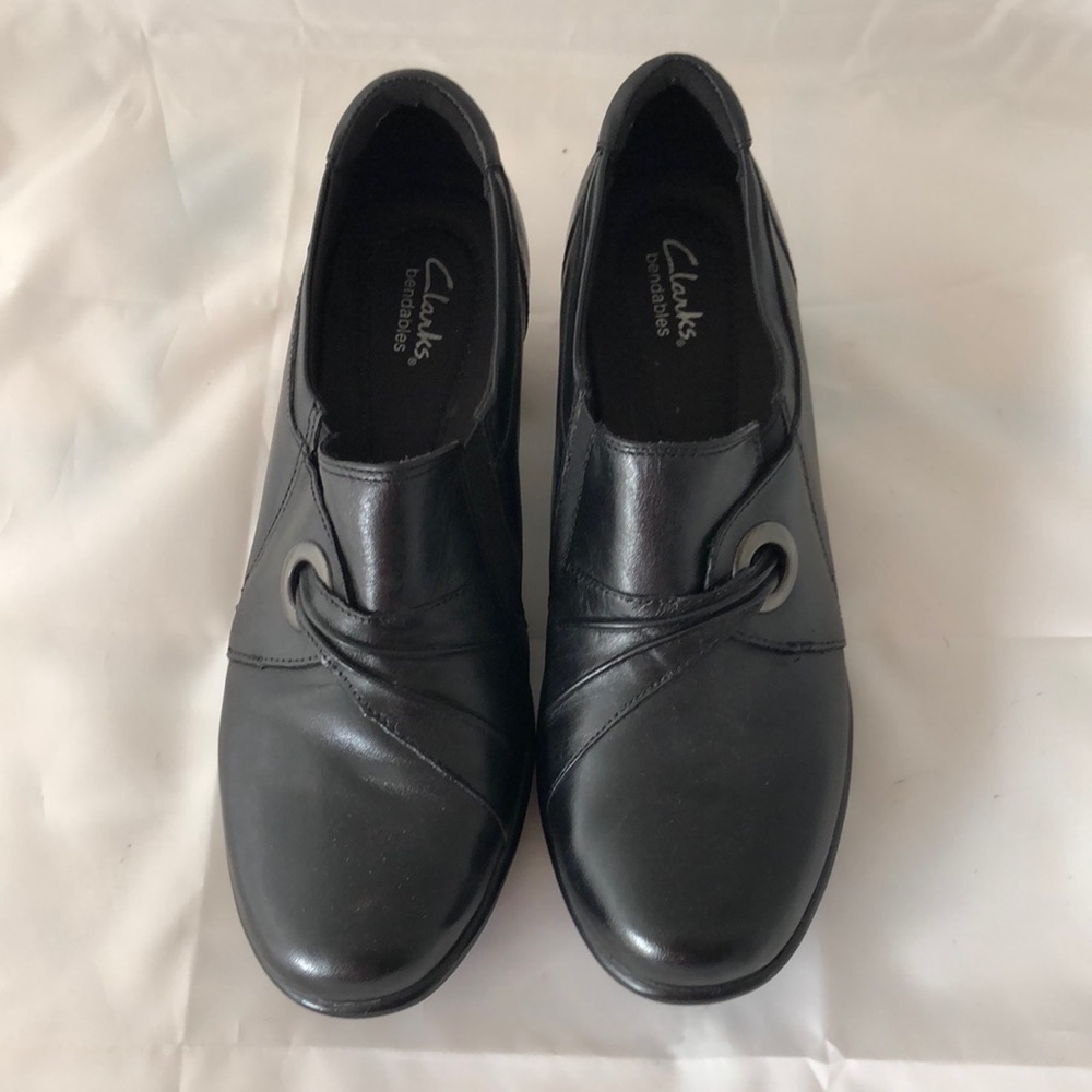 Clarks leather ankle shoes